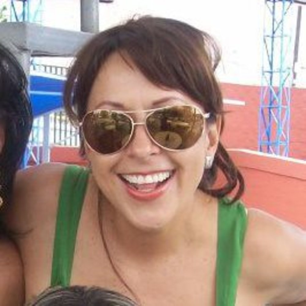 Meet your Posher, Claudia